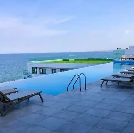 Onix Infinity Pool & 29 * Navodari