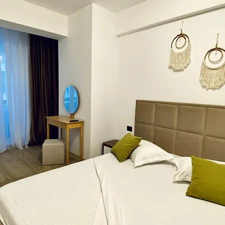 Onix Infinity Pool & 29 * Navodari
