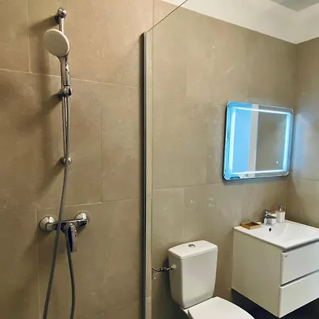 Onix Infinity Pool & 29 Apartment 3*